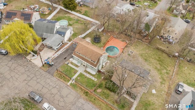 104 Oakdale Street, Bridgeport, CT 06606