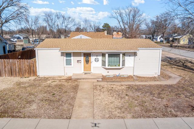 315 E Republic Ave, Salina, KS 67401