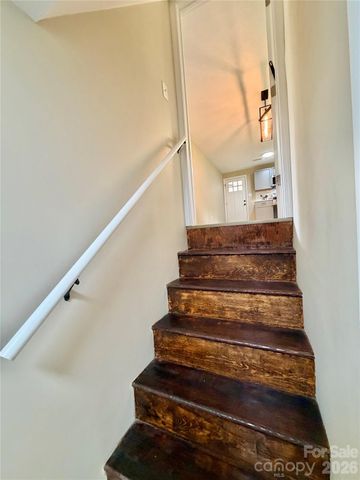 303 Deal Avenue NE, Conover, NC 28613