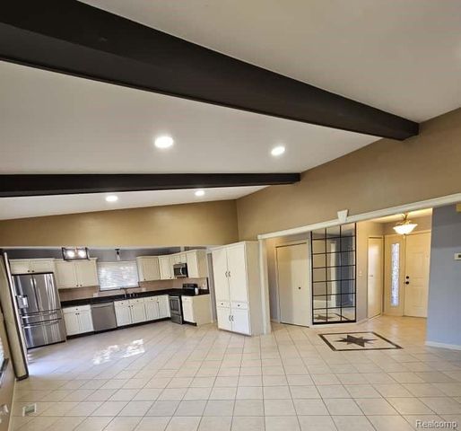 42116 Ehrke Drive, Clinton Township, MI 48038