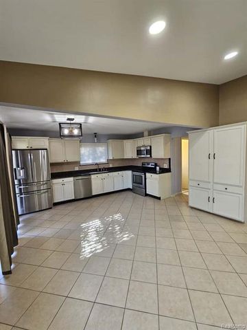 42116 Ehrke Drive, Clinton Township, MI 48038