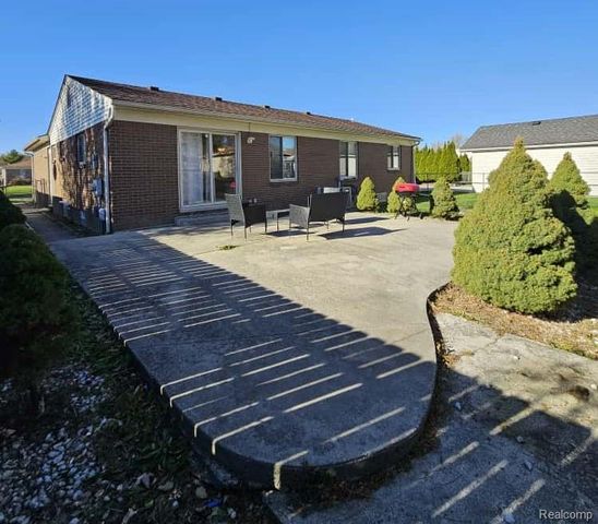 42116 Ehrke Drive, Clinton Township, MI 48038