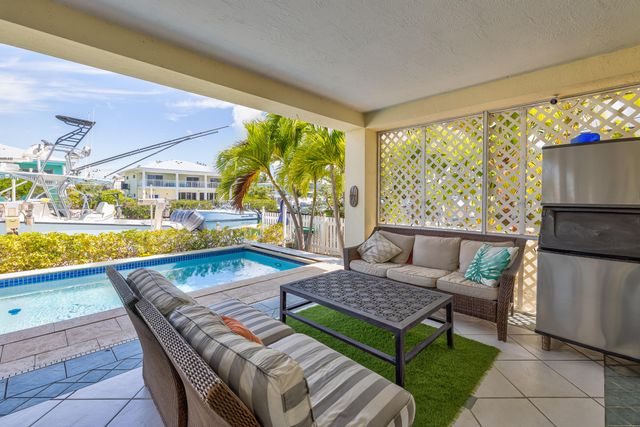 112 Leoni Drive, Plantation Key, FL 33036