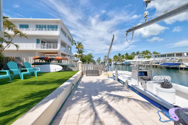 112 Leoni Drive, Plantation Key, FL 33036