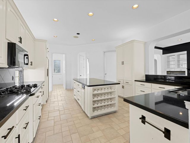 15318 Beecham Drive, Houston, TX 77068