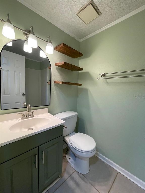 Image 8 of property listing at 4283 E MICHIGAN STREET 4283, Orlando, FL 32812