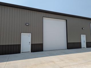 198 W Gilbert Drive S, Evansdale, IA 50707