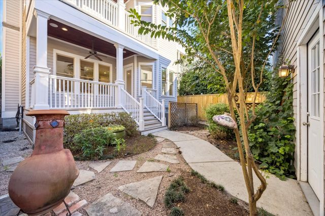 1227 Nicholson Street, Houston, TX 77008