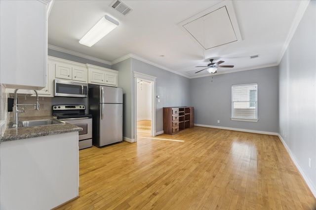 1227 Nicholson Street, Houston, TX 77008