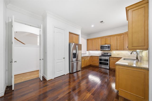 1329 Hyde Park Boulevard, Houston, TX 77006