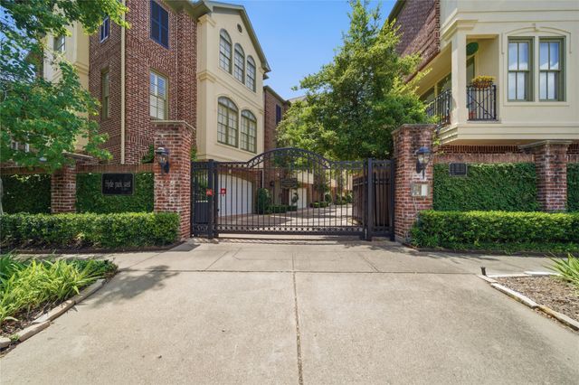 1329 Hyde Park Boulevard, Houston, TX 77006