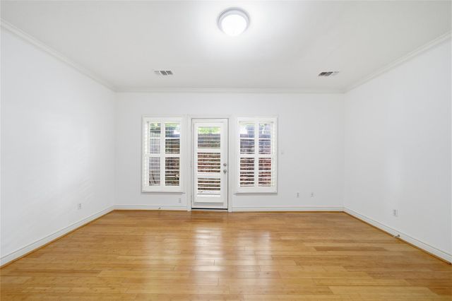 1329 Hyde Park Boulevard, Houston, TX 77006