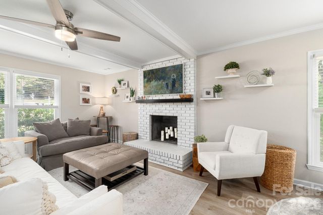 8124 Red Cap Lane, Charlotte, NC 28270