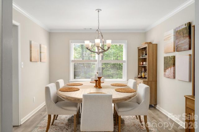 8124 Red Cap Lane, Charlotte, NC 28270