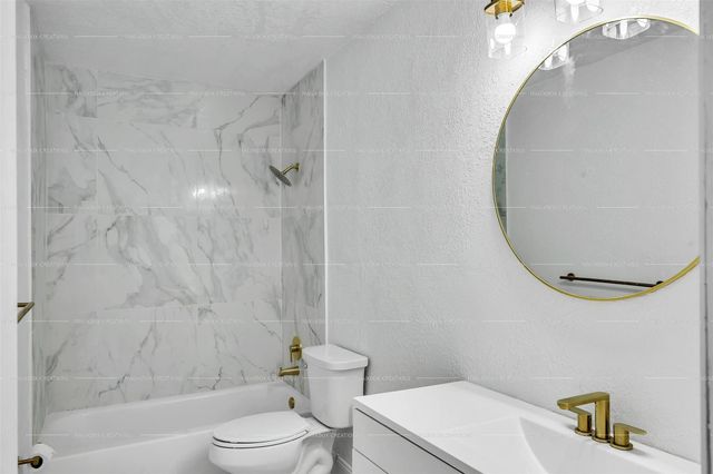 41 NE 45th Ct, Oakland Park, FL 33334