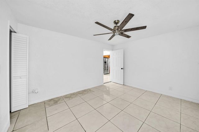 41 NE 45th Ct, Oakland Park, FL 33334
