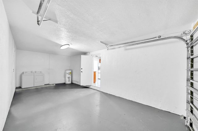 41 NE 45th Ct, Oakland Park, FL 33334