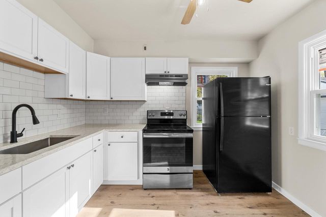 4430 Glendale AVENUE, Milwaukee, WI 53218