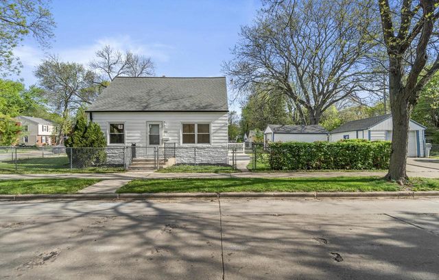 4430 Glendale AVENUE, Milwaukee, WI 53218