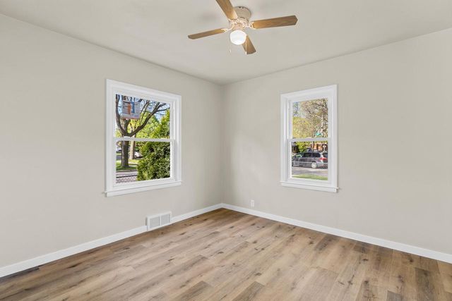 4430 Glendale AVENUE, Milwaukee, WI 53218