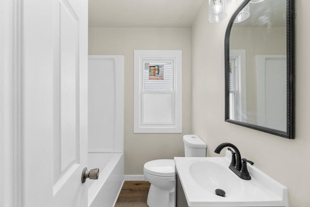 4430 Glendale AVENUE, Milwaukee, WI 53218