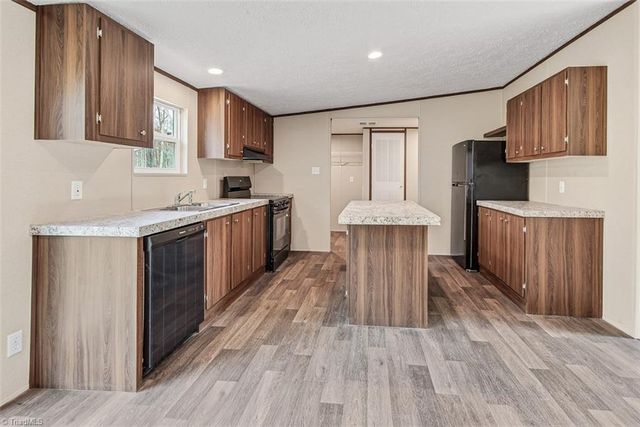 6264 Evening Shade Road, Troy, NC 27371
