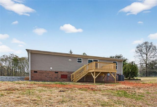 6264 Evening Shade Road, Troy, NC 27371