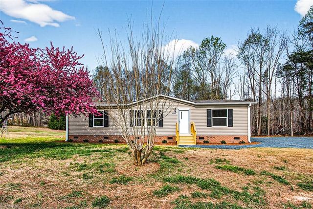 6264 Evening Shade Road, Troy, NC 27371
