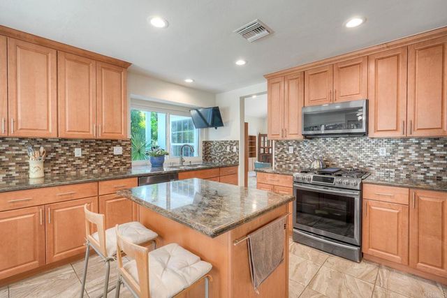 13639 Freeport Road, San Diego, CA 92129