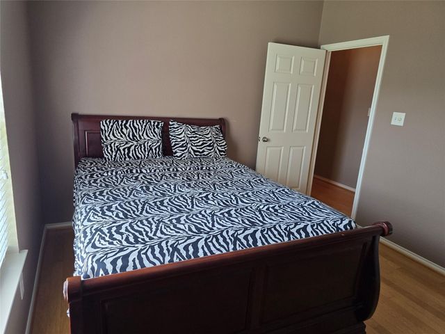 2414 Hidden Park Ct, Richmond, TX 77469