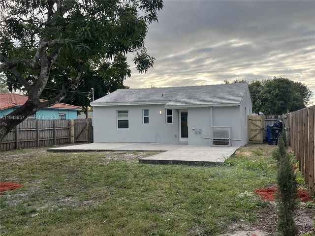 1432 N Andrews Ave 1, Fort Lauderdale, FL 33311