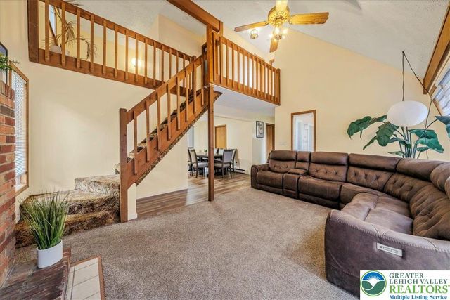 7646 Rainbow Drive, Coolbaugh Twp, PA 18466