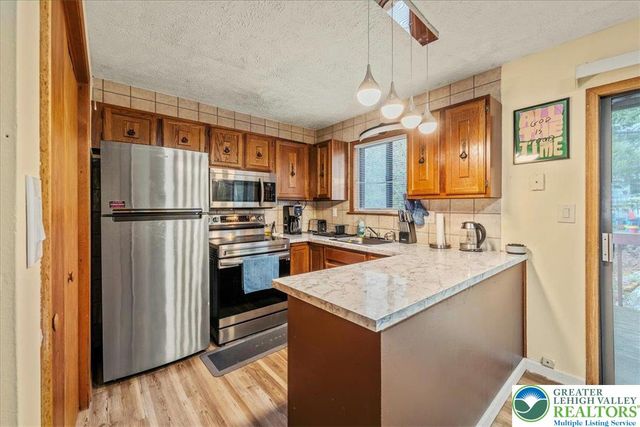 7646 Rainbow Drive, Coolbaugh Twp, PA 18466