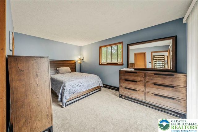 7646 Rainbow Drive, Coolbaugh Twp, PA 18466