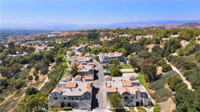 21203 Trumpet Drive 102, Newhall, CA 91321