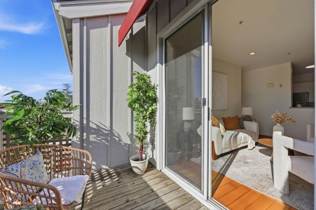 250 Santa Fe Terrace 320, Sunnyvale, CA 94085