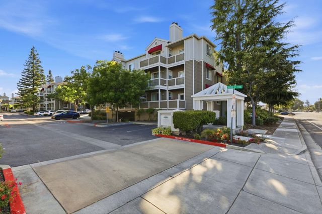 250 Santa Fe Terrace 320, Sunnyvale, CA 94085