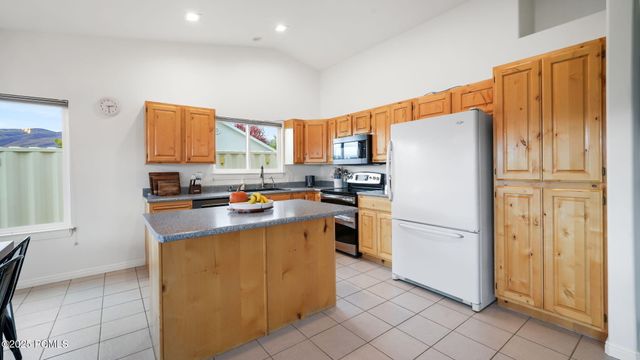 694 E 260 S, Midway, UT 84049