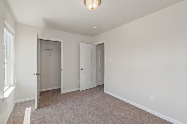 3117 Dizzy Dean Dr, Murfreesboro, TN 37128