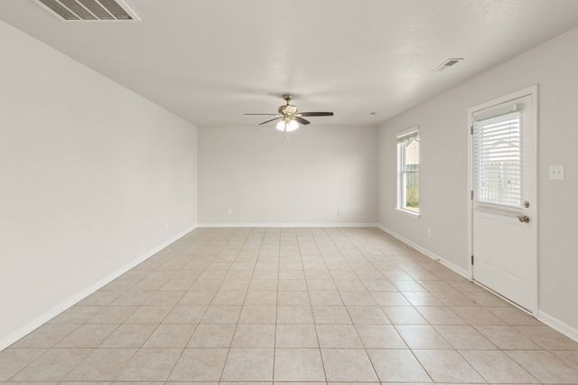 3117 Dizzy Dean Dr, Murfreesboro, TN 37128