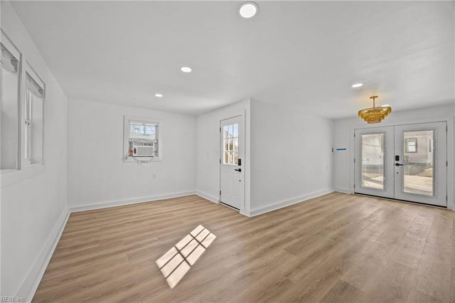 9406 River RD, Newport News, VA 23601