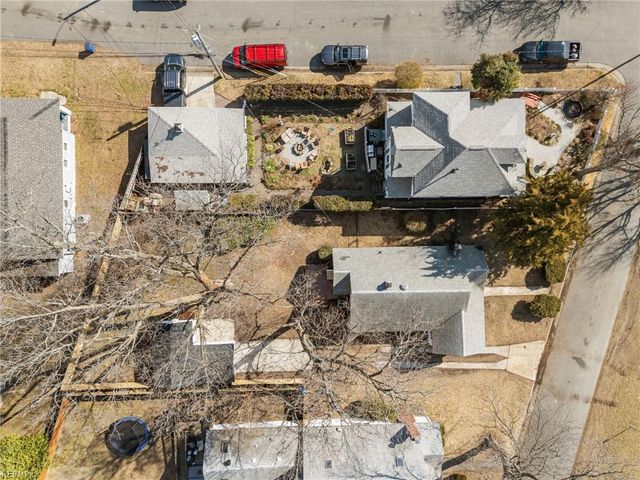 9406 River RD, Newport News, VA 23601