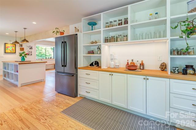 136 Graveyard Road, Fairview, NC 28730
