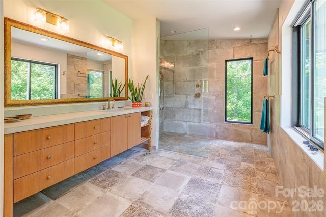 136 Graveyard Road, Fairview, NC 28730