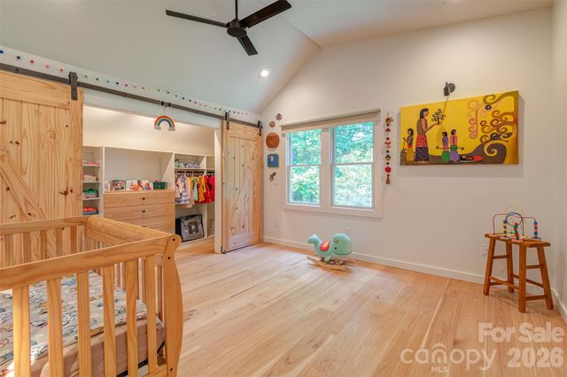 136 Graveyard Road, Fairview, NC 28730