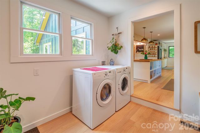 136 Graveyard Road, Fairview, NC 28730
