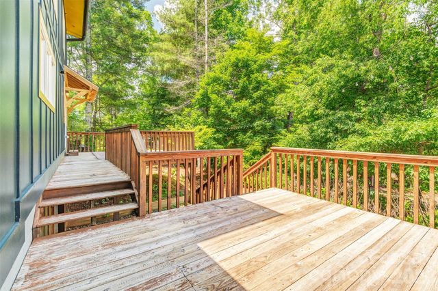 136 Graveyard Road, Fairview, NC 28730