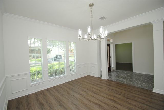 1919 Oakhurst Parkway, Sugar Land, TX 77479
