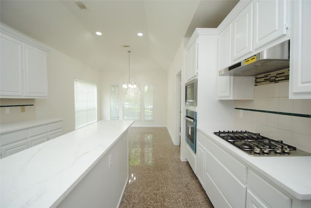 1919 Oakhurst Parkway, Sugar Land, TX 77479