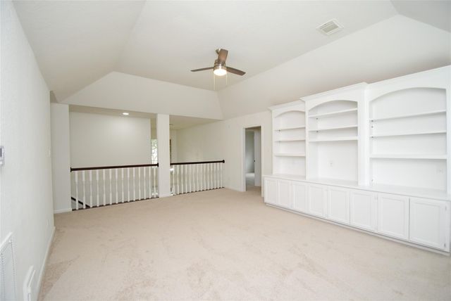 1919 Oakhurst Parkway, Sugar Land, TX 77479